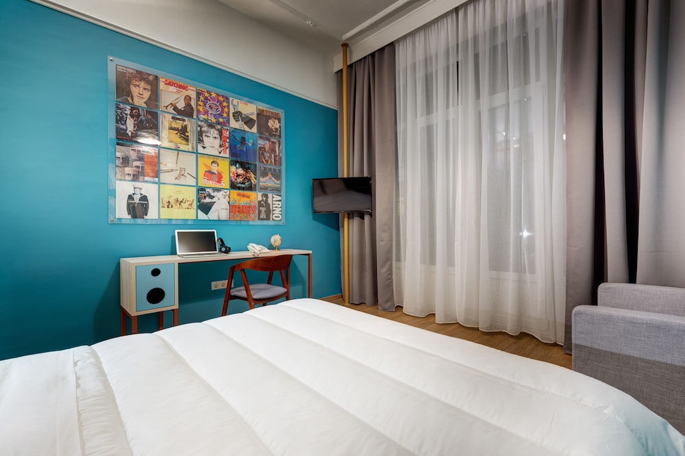 Colors Urban Hotel 22/75