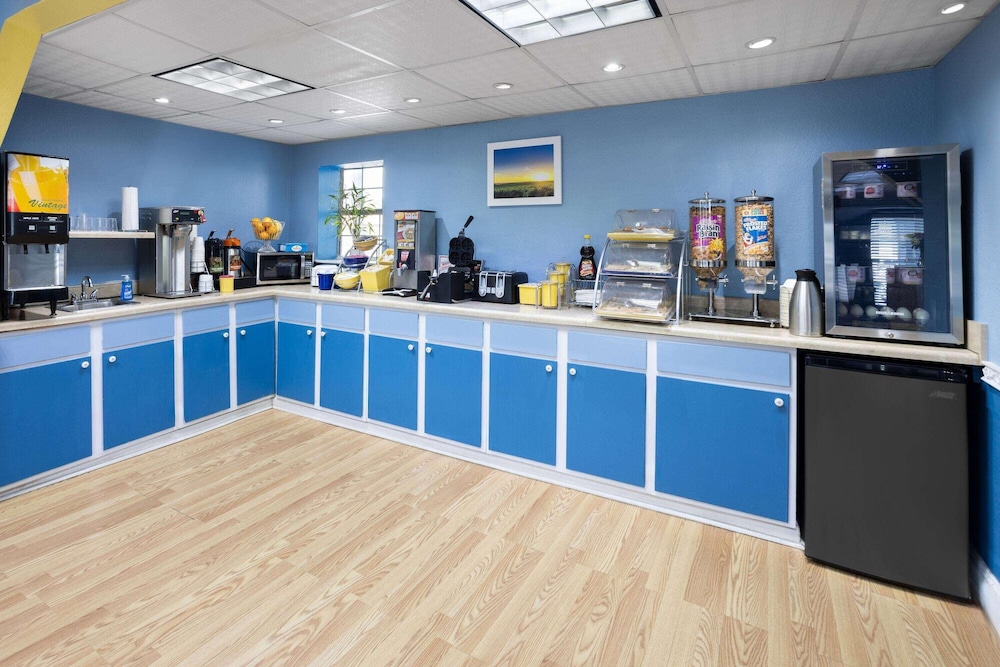 Quality Inn Waycross 44/58
