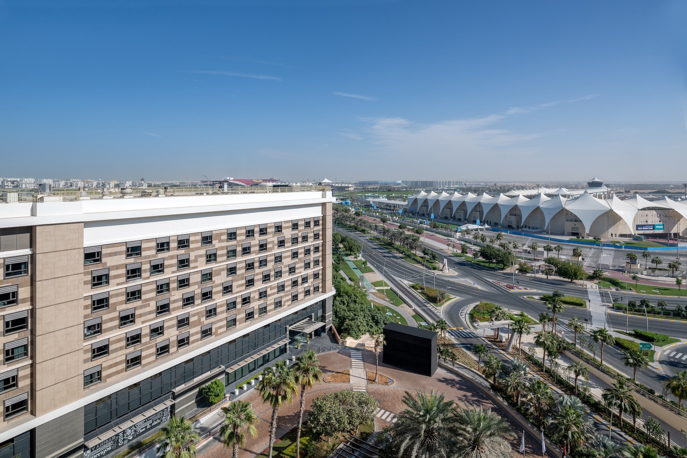 Yas Plaza Bay by IHG 5/114