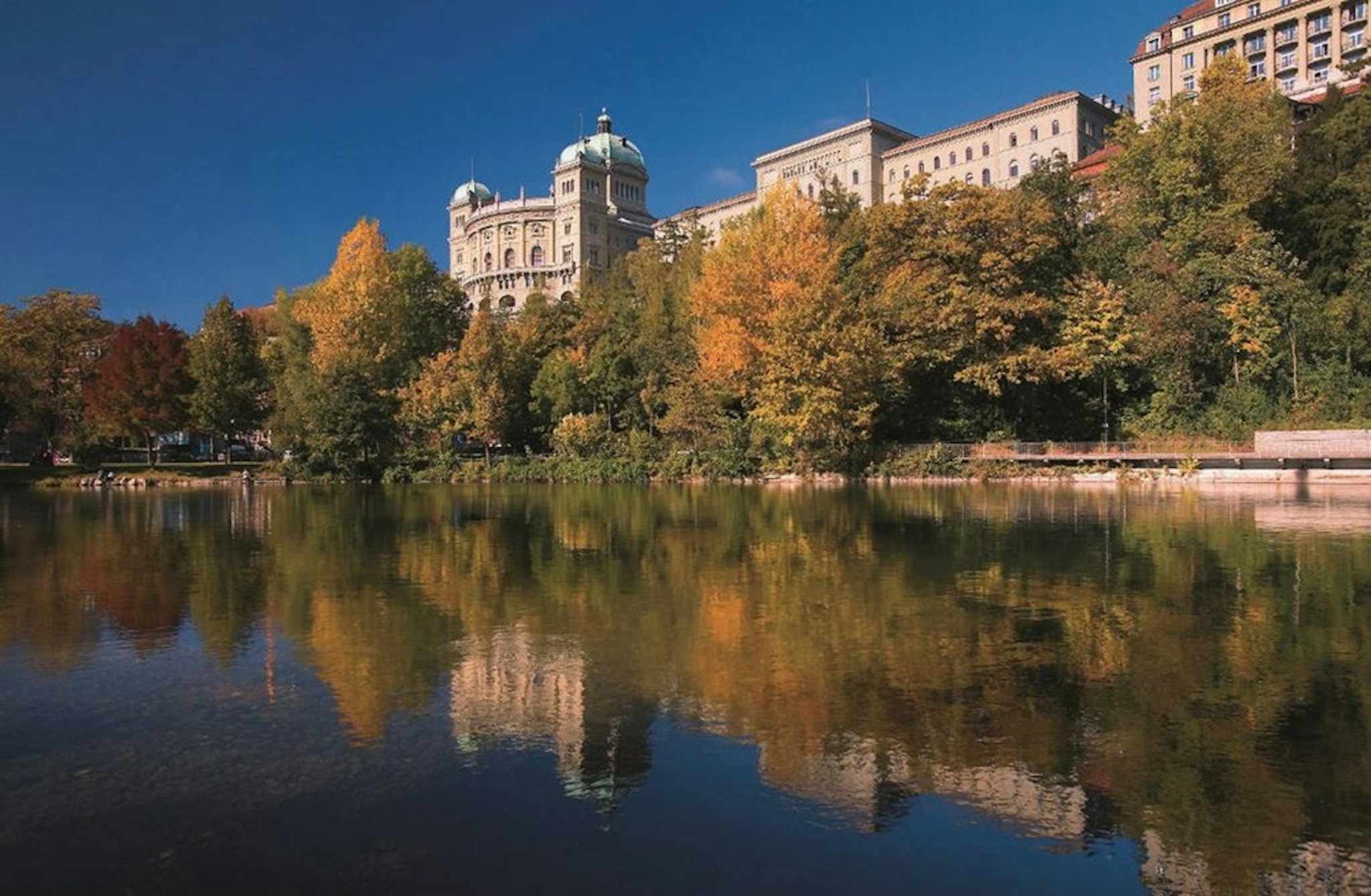 Hotel Restaurant Goldener Schlussel Bern 65/71