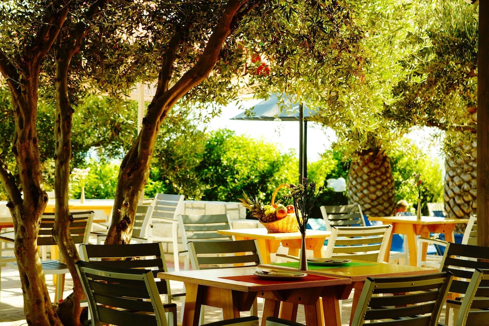 Mediterraneo Hotel 35/50