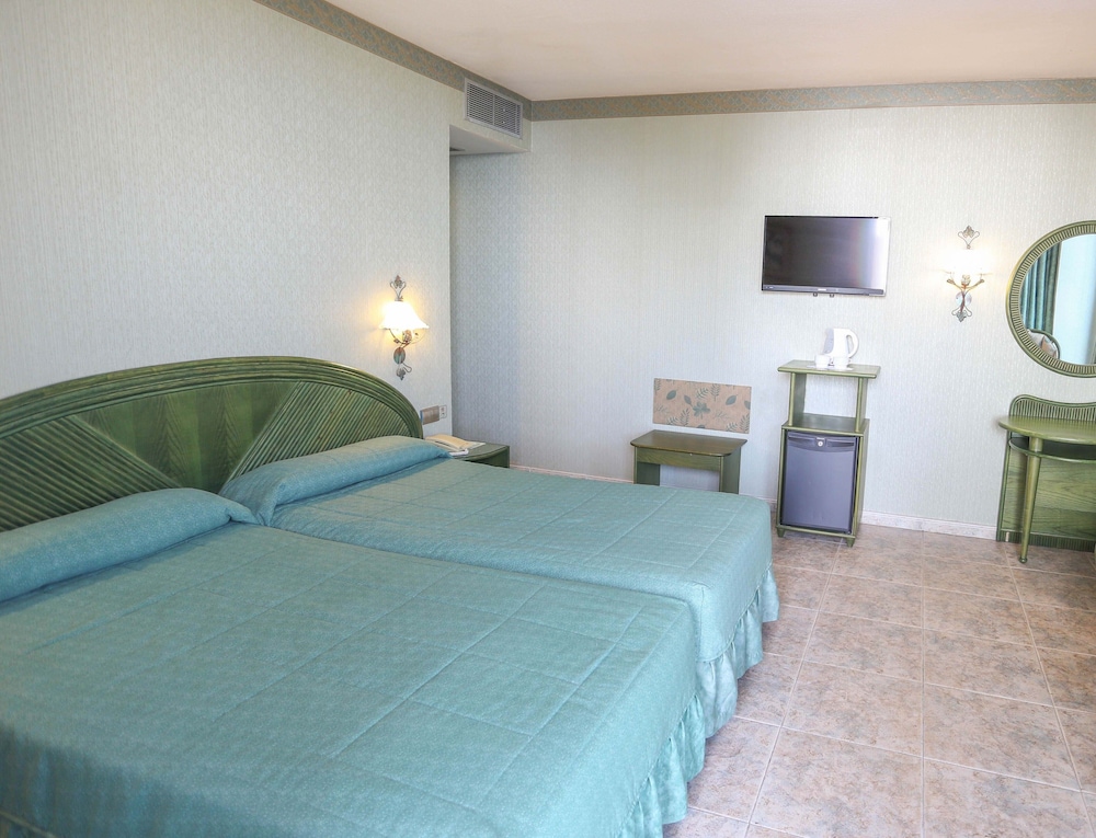 Hotel Kaktus Albir 16/67