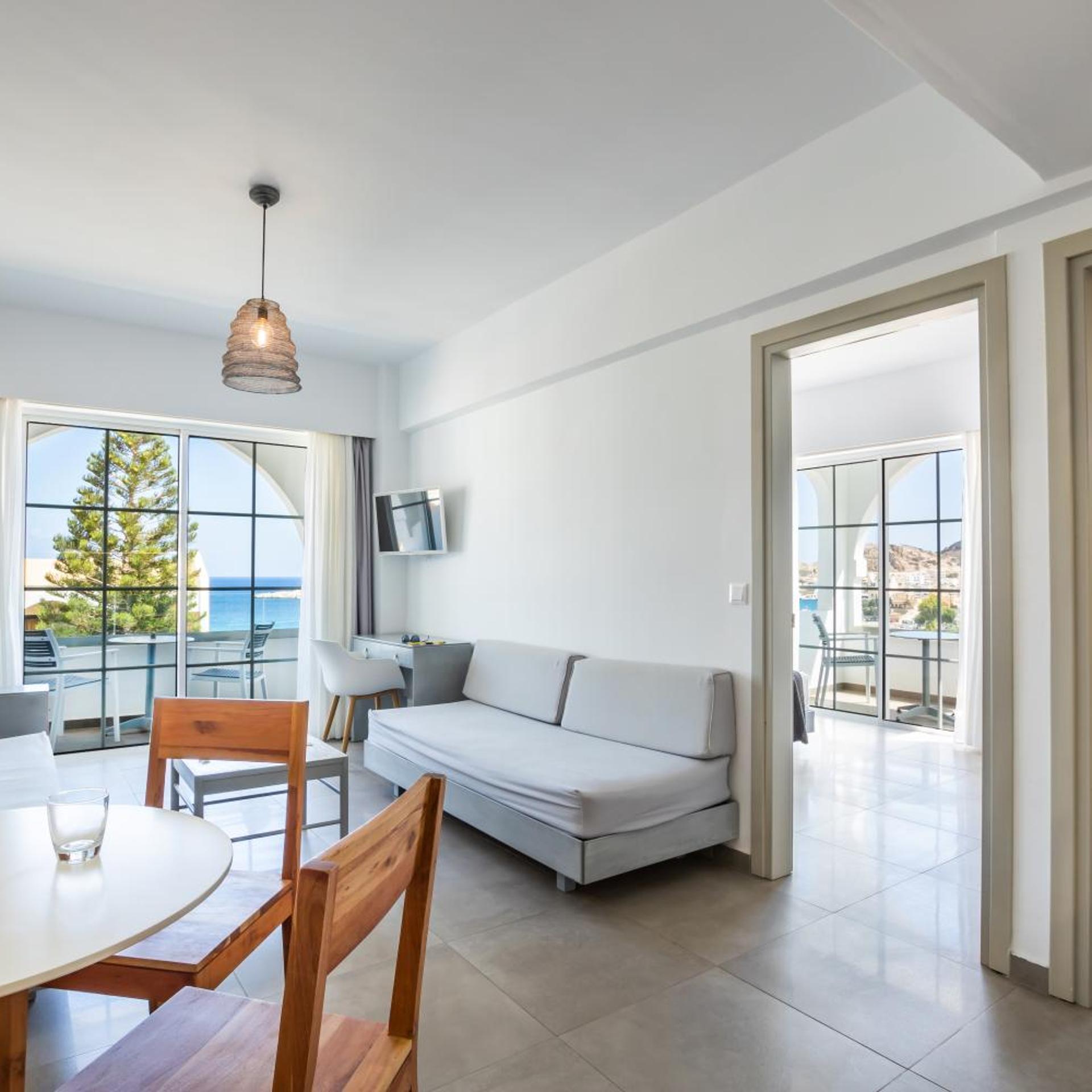 Alos Suites - ex Possirama Bay 8/32