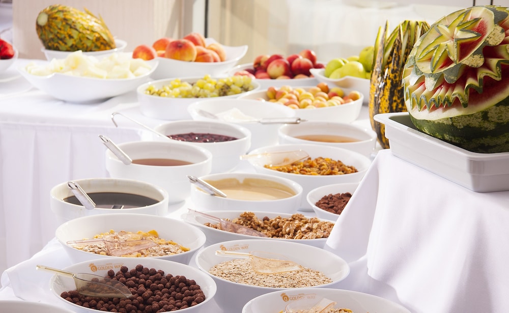 Golden Way Hotel Giyimkent 17/33
