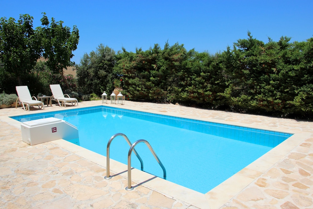 Villa Dafni 25/46