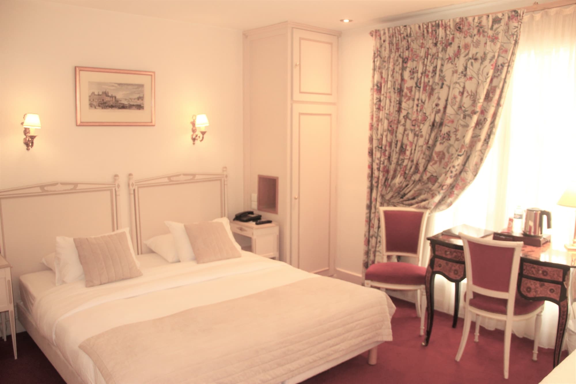 SUPERIOR, DOUBLE BED