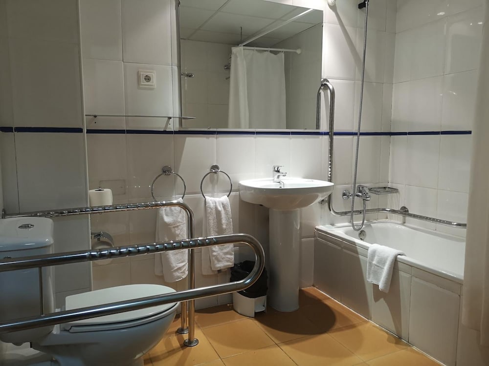 Hotel Taull 50/50