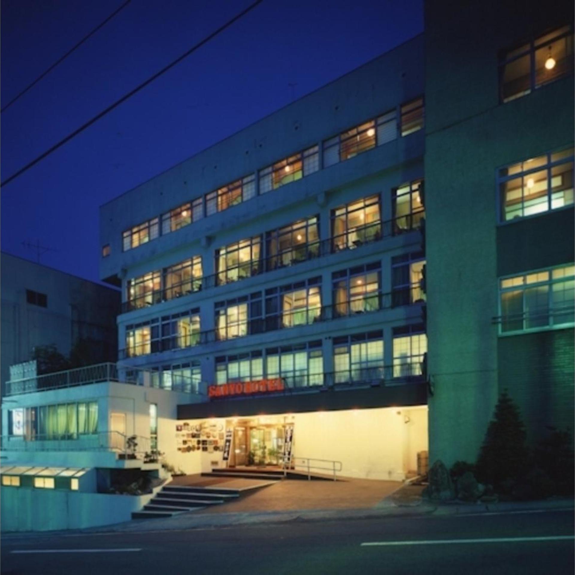 SANYO HOTEL 2/49
