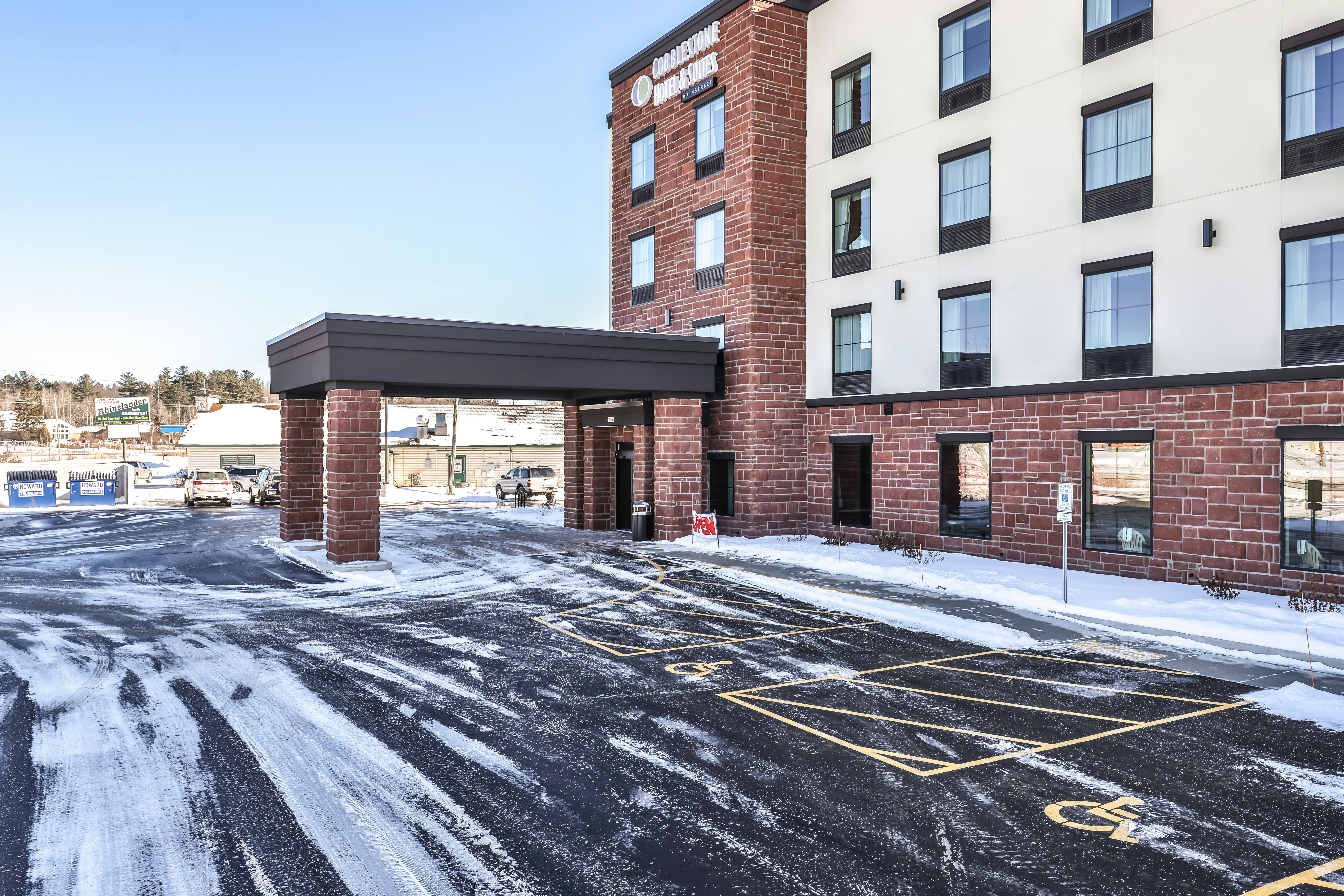 Cobblestone Hotel & Suites - Rhinelander 47/50