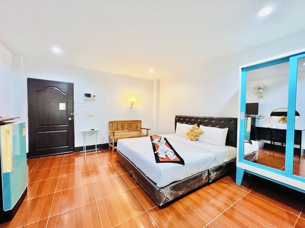 STANDARD, DOUBLE BED