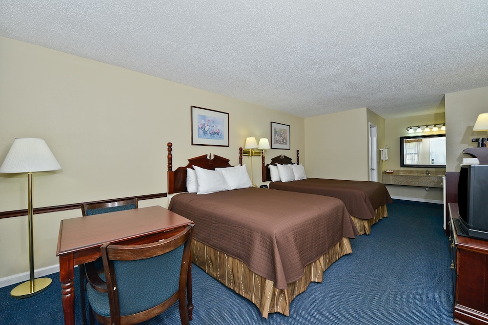 Americas Best Value Inn Hazlehurst Ga 13/26