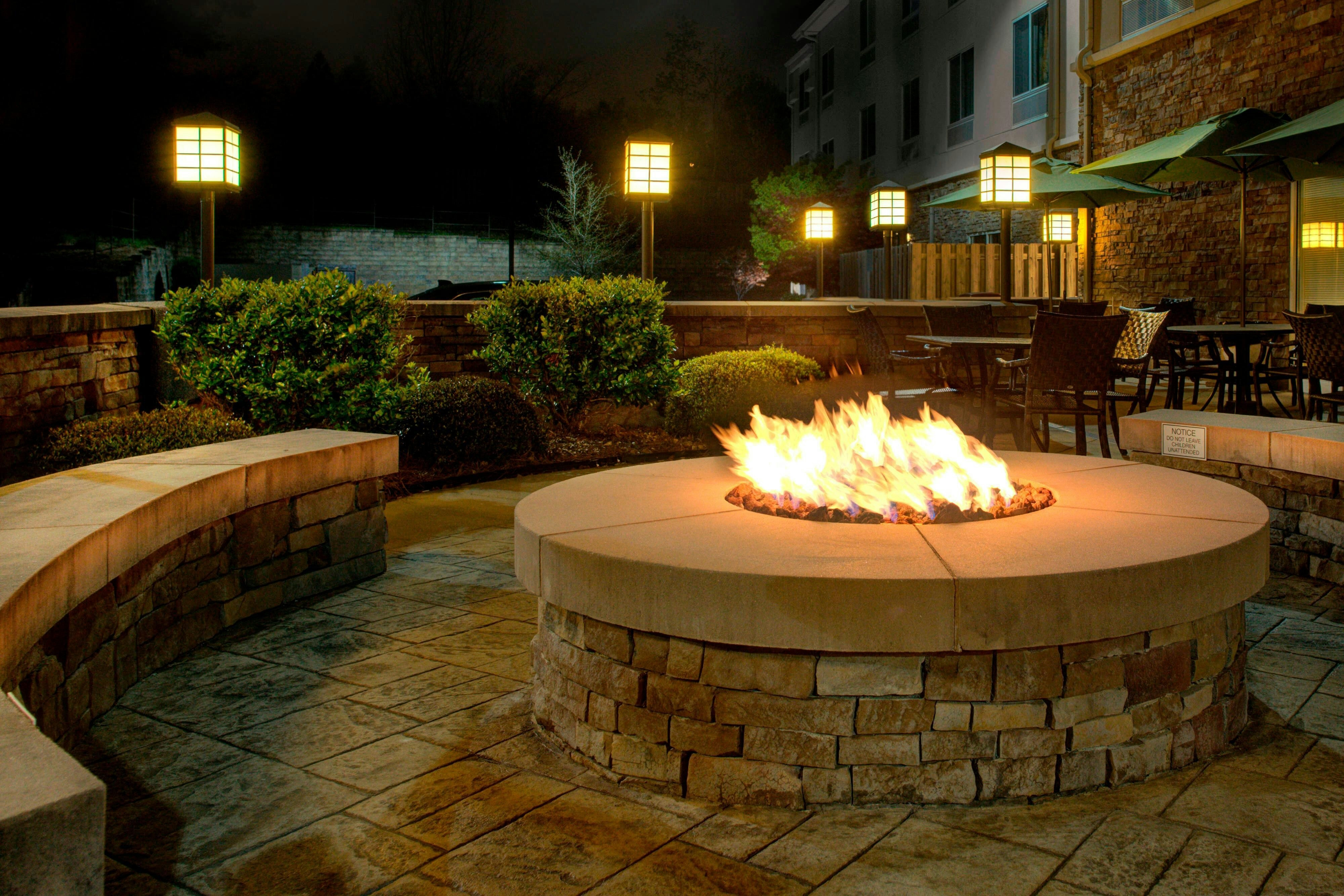 Fairfield Inn Suites By Marriott Montgomery Eastchase Pkwy 46/50