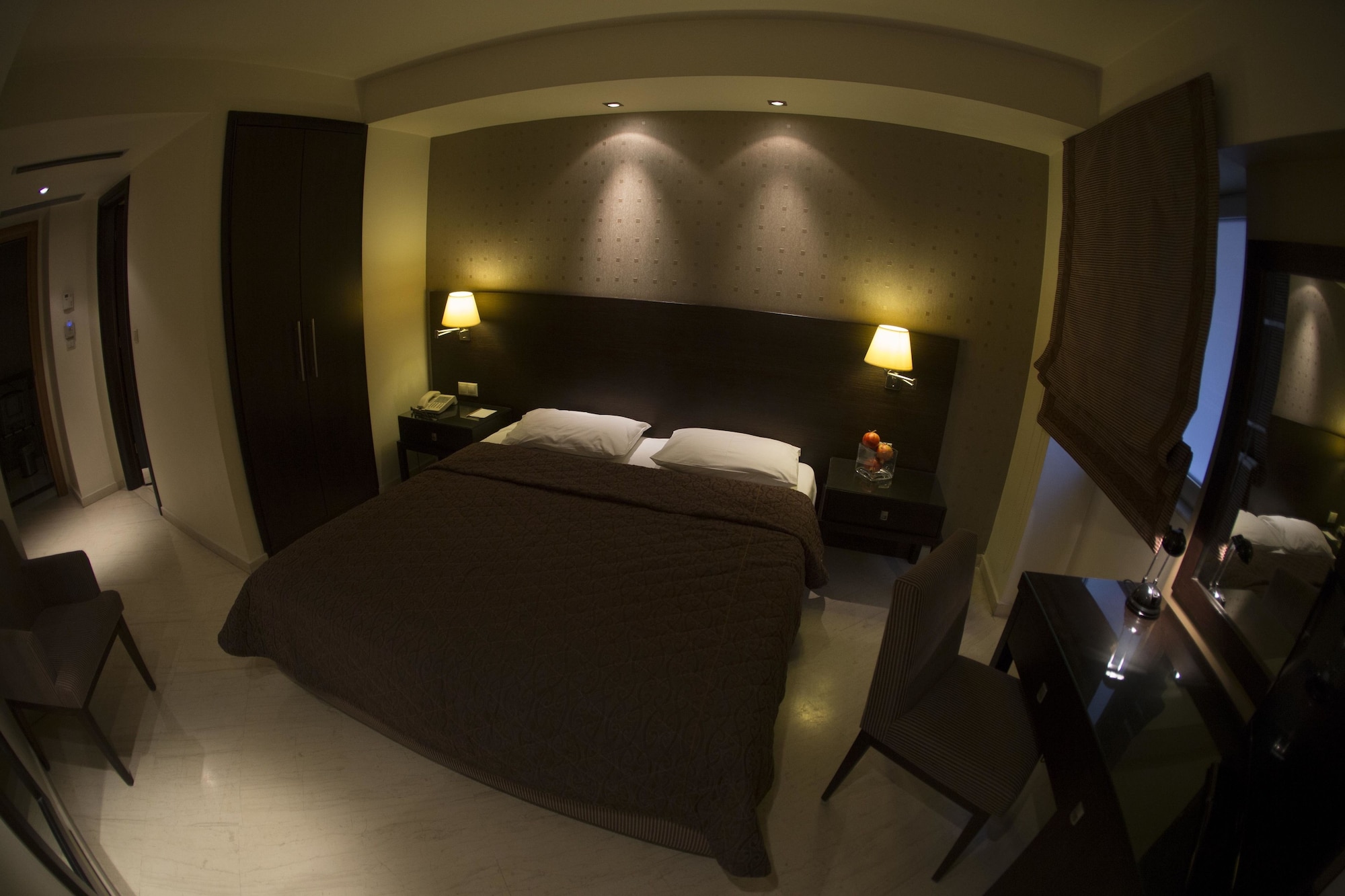 غرفة مفردة بسرير كوين، Davitel Tobacco Hotel 2/4