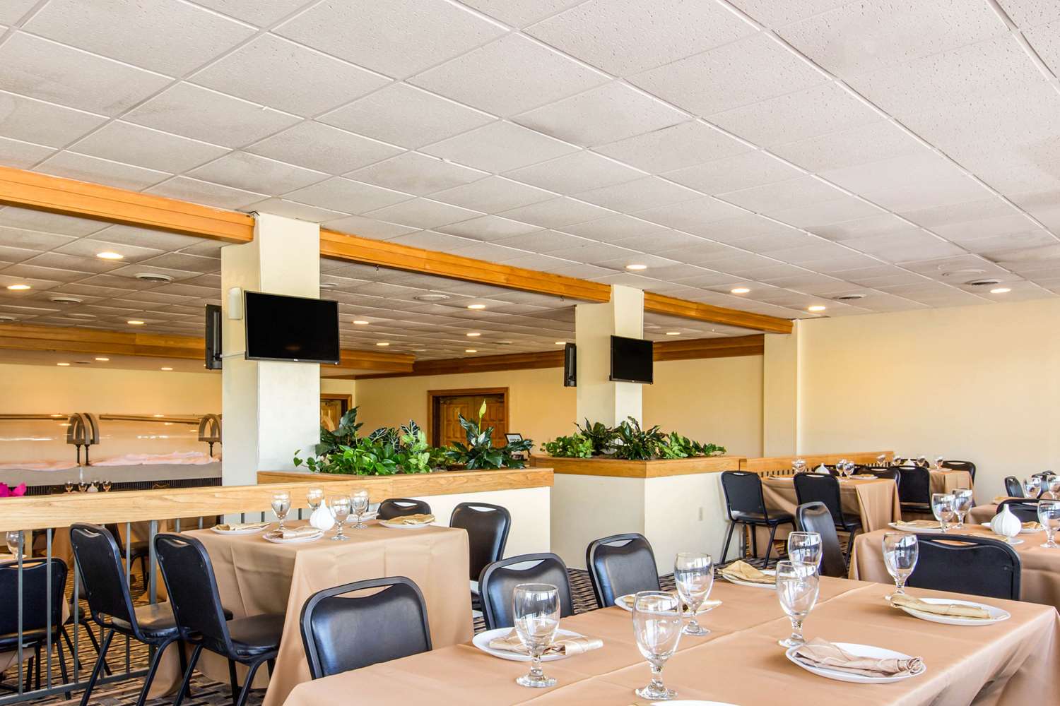 Ramada by Wyndham Santee I-95 10/17