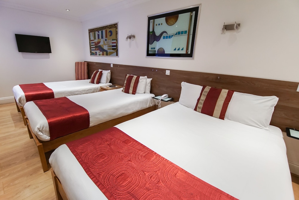 Abbey Court Hotel 21/45