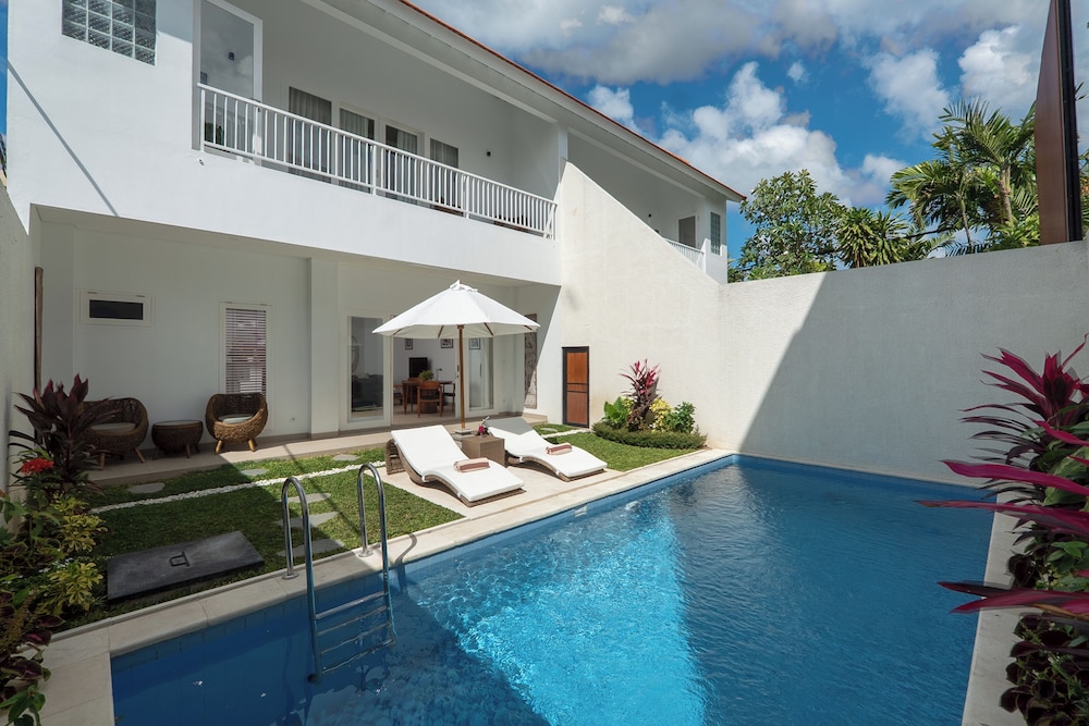 Hevea Villas 6/54