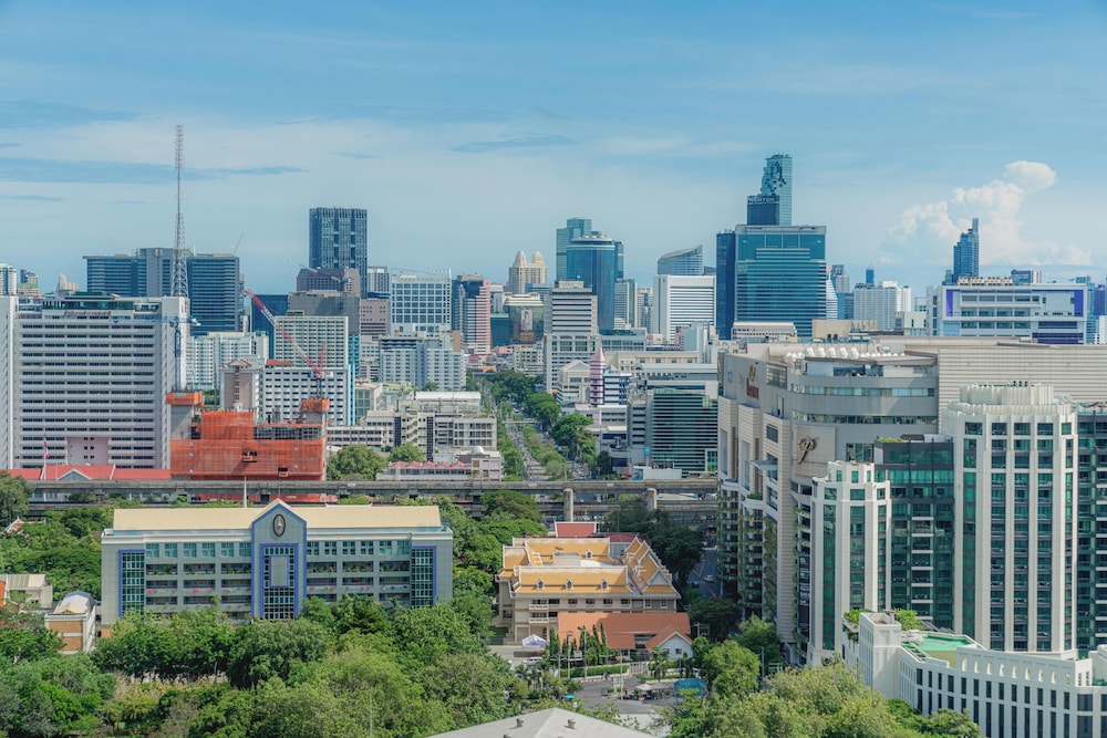 Centre Point Plus Hotel Pratunam in BANGKOK
