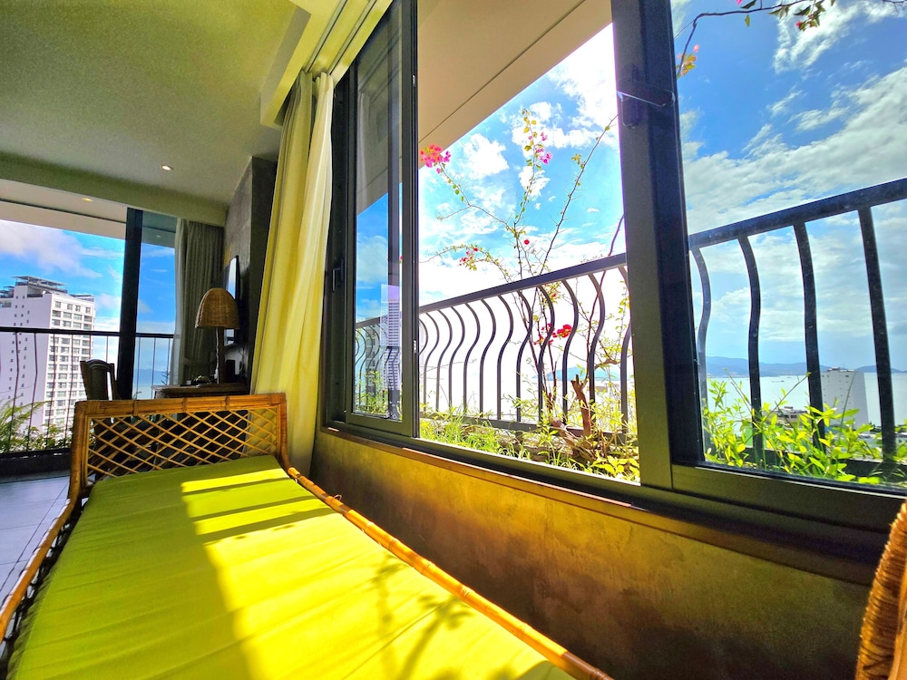 The Signature Hotel Nha Trang 27/50