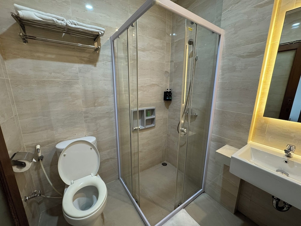 Citra Inn International Hotel 72/74