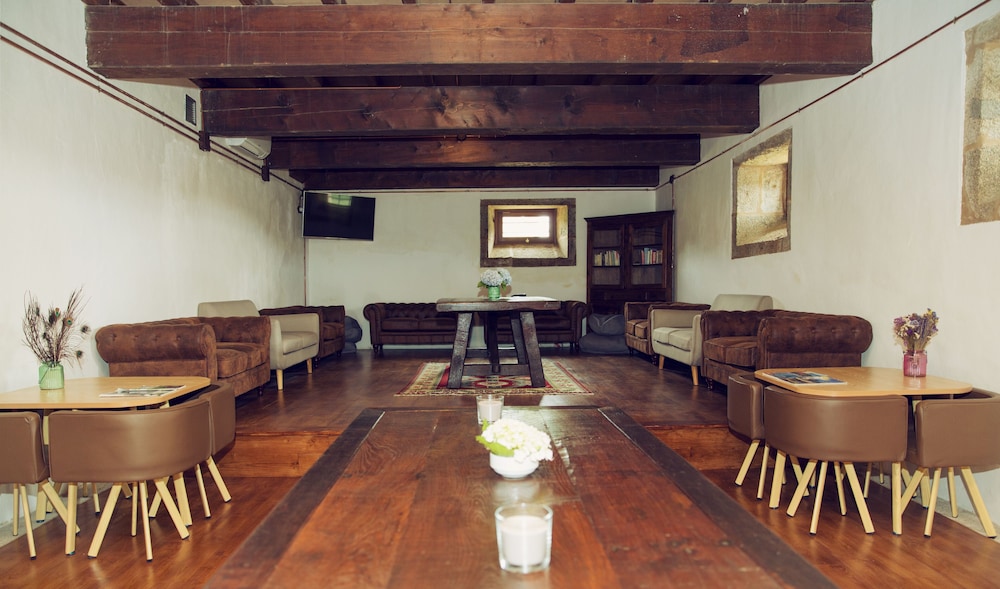 Hostel Monasterio De Moraime 11/26