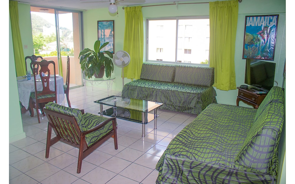 Green Island Beach Suite At Turtle Towers 26/50