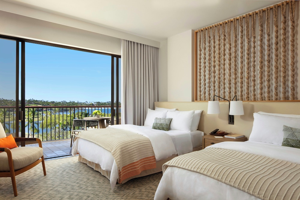 ROOM, 2 QUEEN BEDS, PARTIAL OCEAN VIEW, ACCESSIBLE