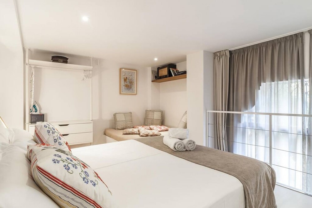 Can Blau Homes 16/50