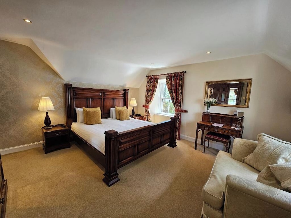 Taychreggan Hotel 10/67