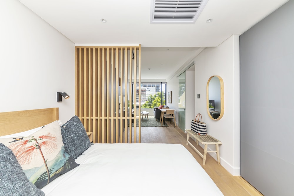 The Barracks 28/56
