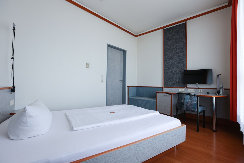 Hotel Blaubeurer Tor 12/50