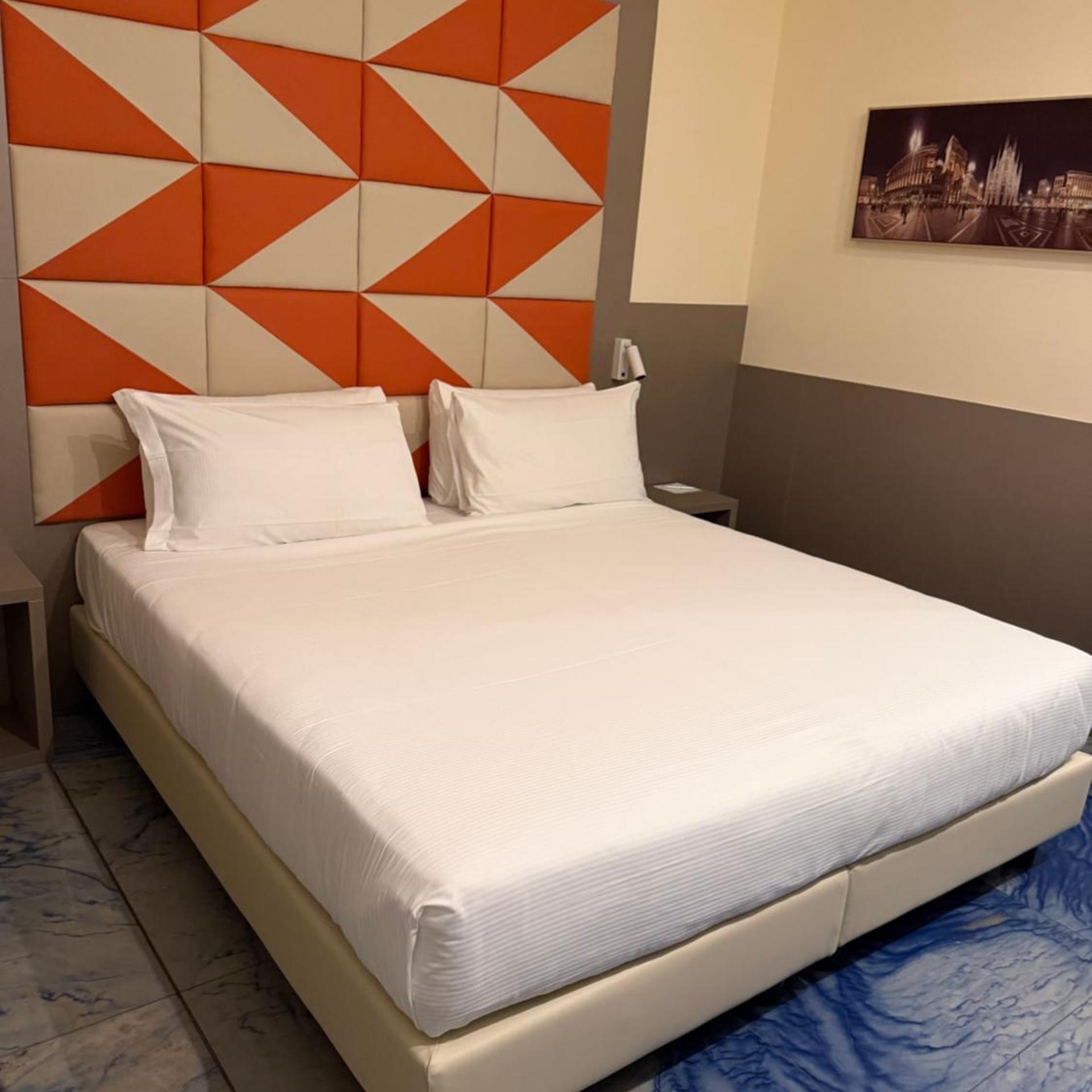Courtyard, Double Bed