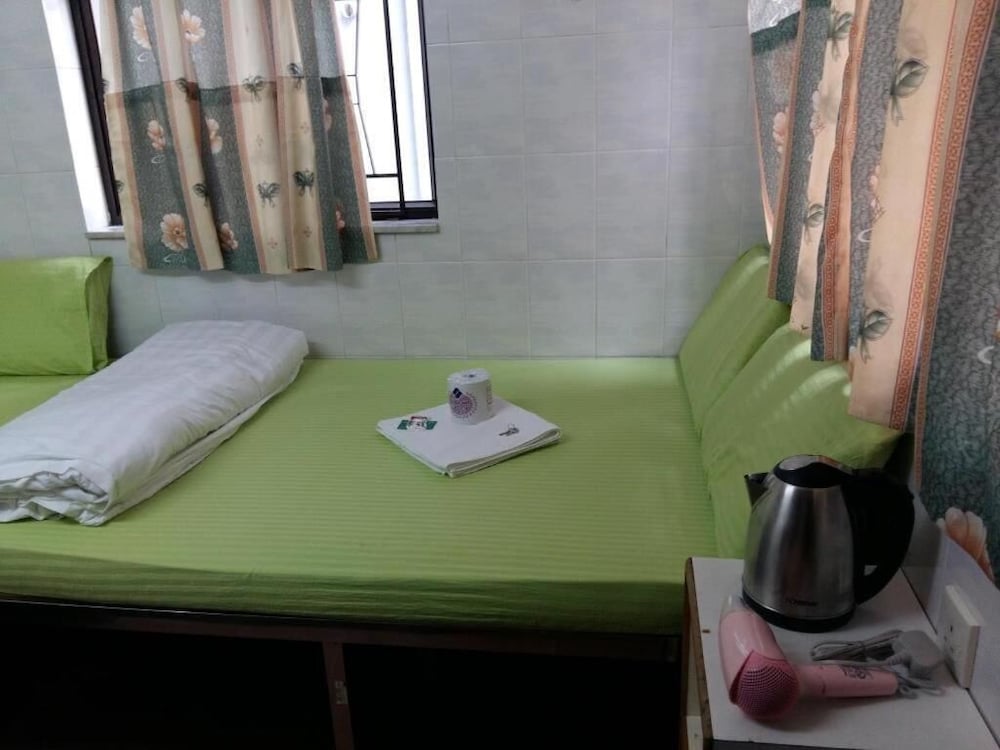New Yan Yan Guest House 18/32