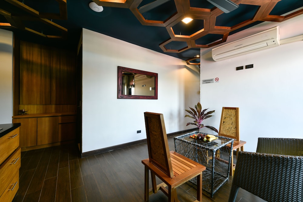 Casa Bella Phuket 38/59