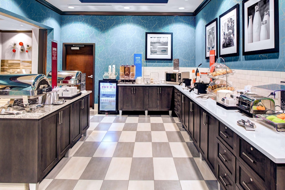 Hampton Inn & Suites By Hilton Atlanta Perimeter Dunwoody 29/41