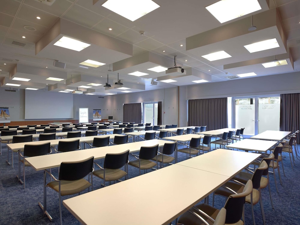 Novotel Zurich City West 72/79