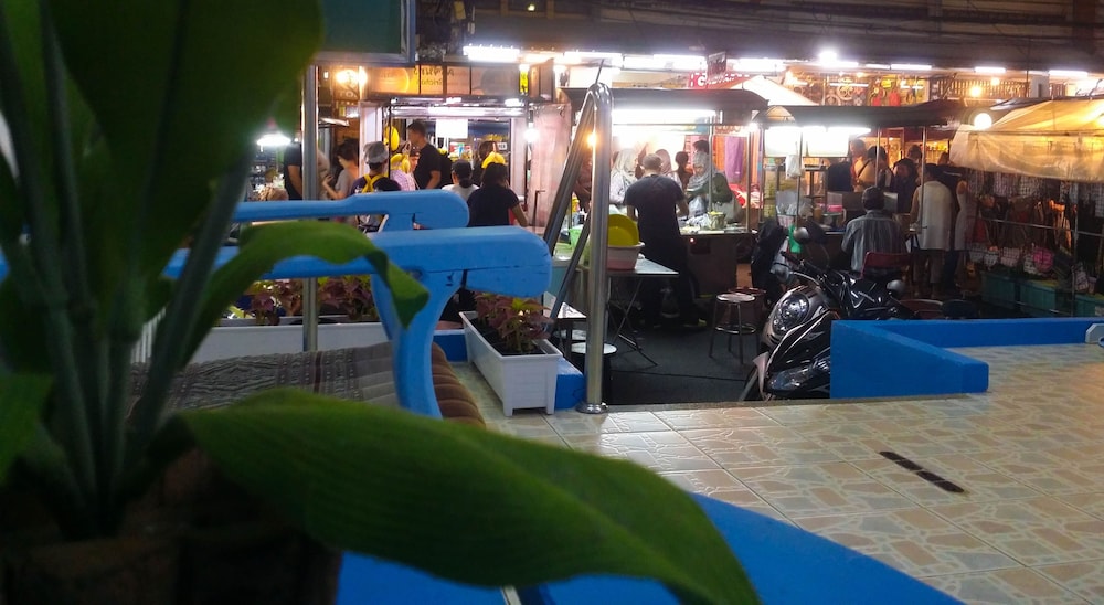Hua Hin Night Market Hostel 59/64