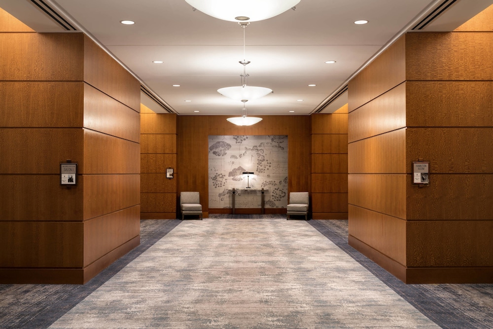 THE RITZ-CARLTON BOSTON 12/48