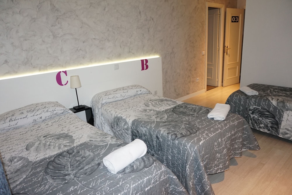 Far Home Hostel 28/71