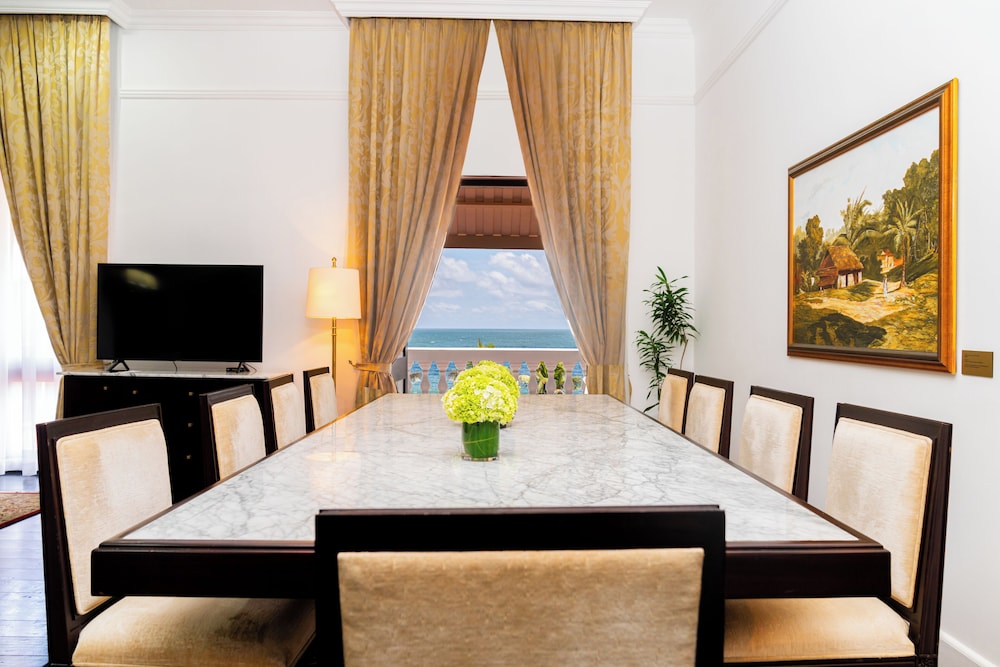 Galle Face Hotel 43/50