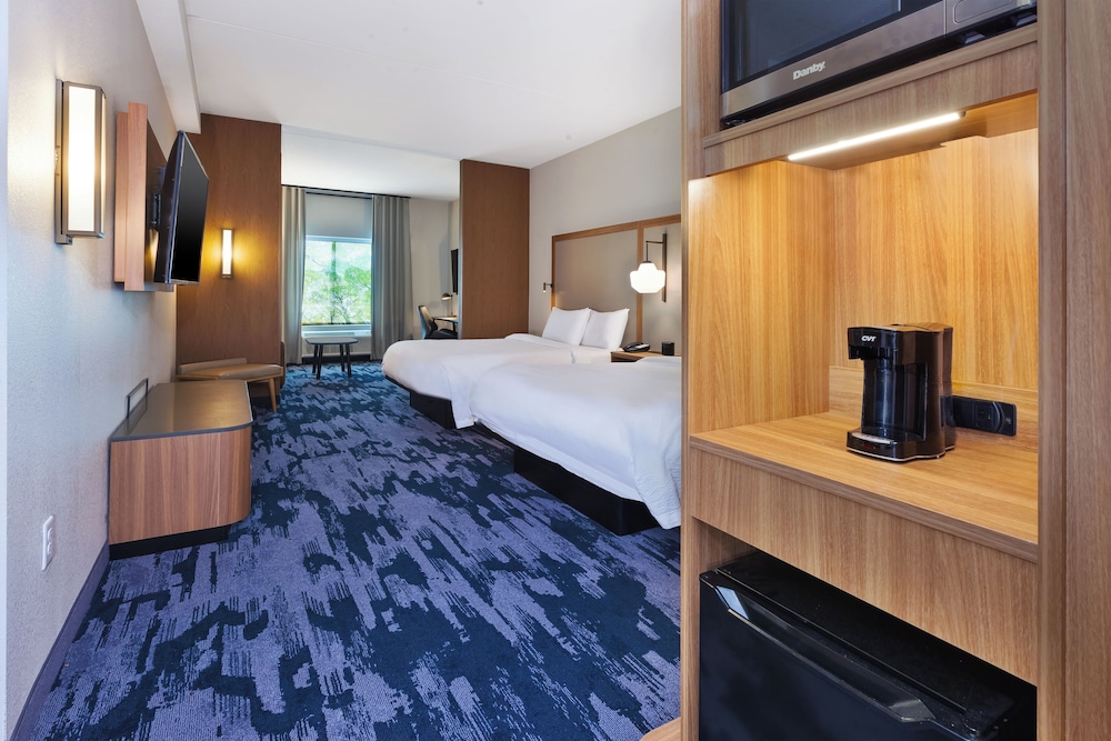 Fairfield Inn and Suites by Marriott Knoxville Airport Alcoa 9/39