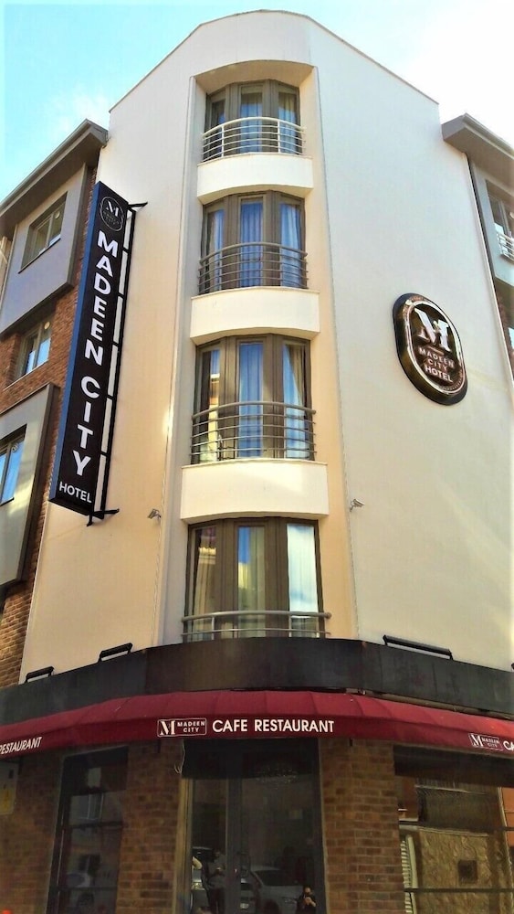 Madeen City Hotel 1/14