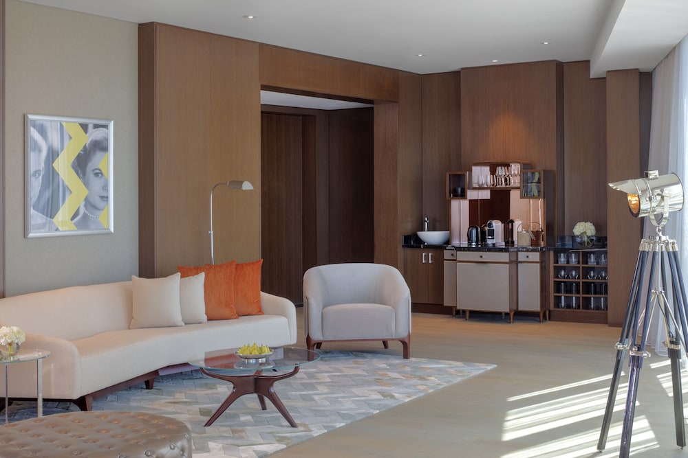 Paramount Hotel Dubai 35/72