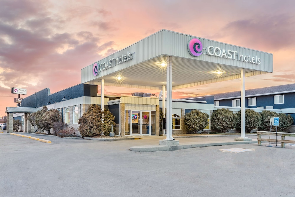 Coast Swift Current Hotel 1/65