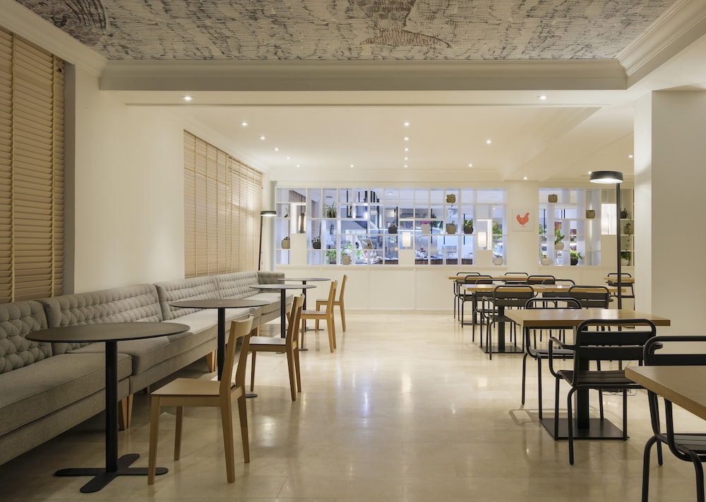 Innside Ibiza 49/64