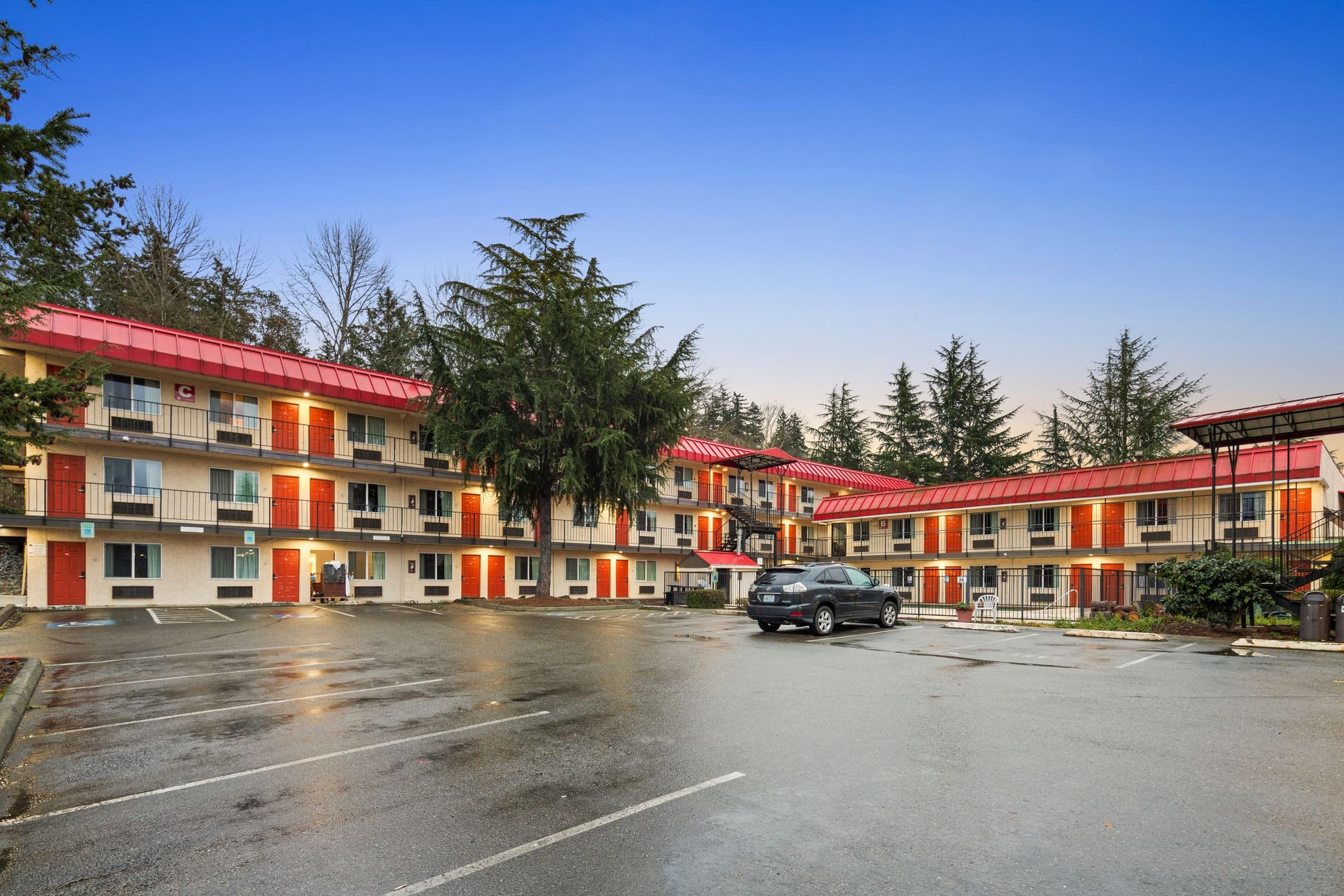 Inn at Lake Washington By OYO I-405 25/27