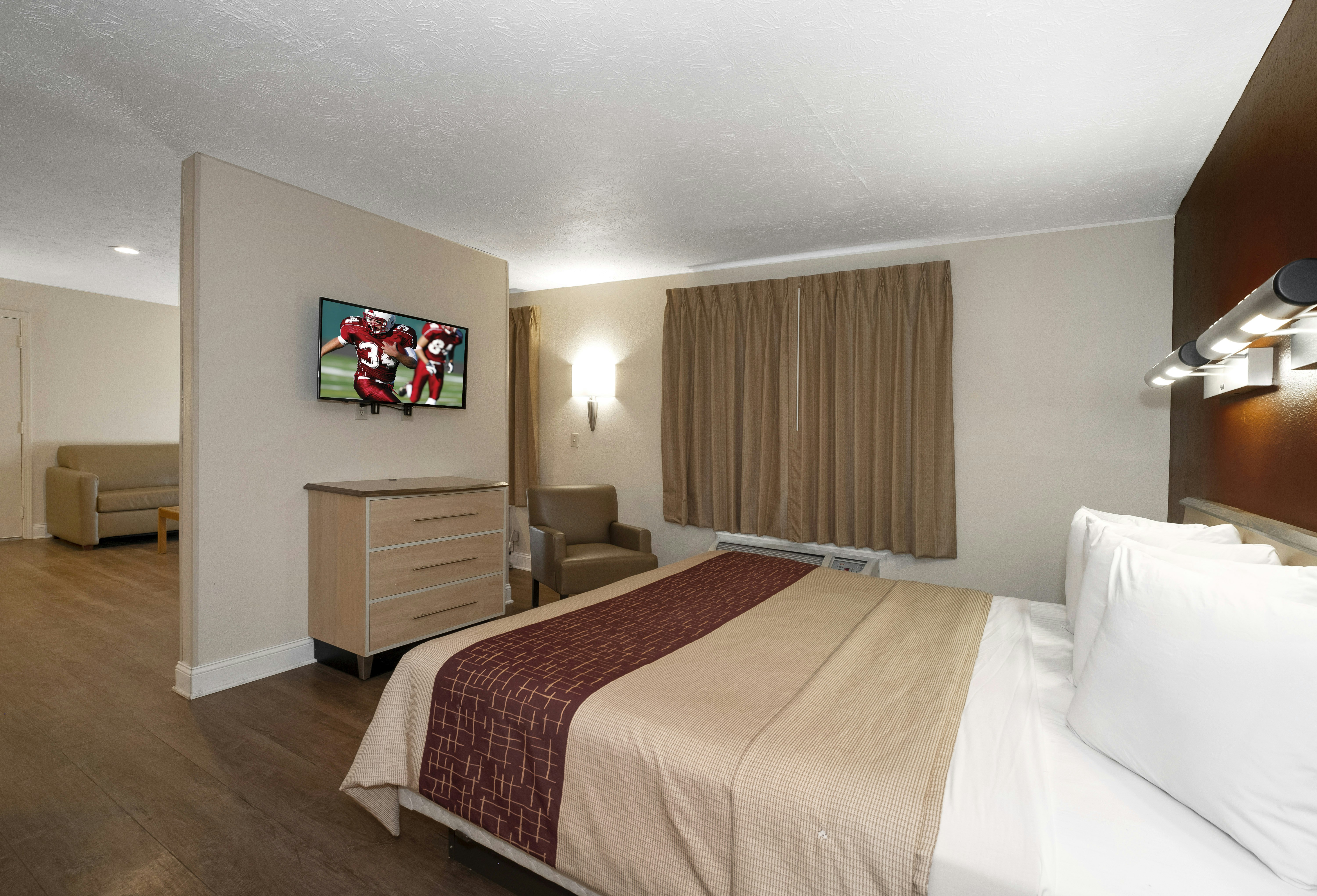 Unique, Superior, King Bed