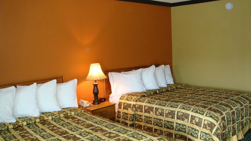 Sunset Inn Lake Oroville 7/14