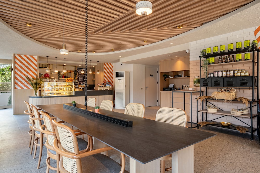 Oli Hotel 36/47