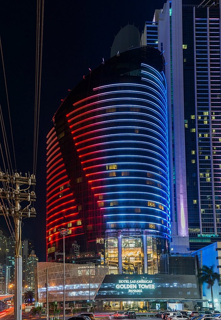 Las Americas Golden Tower Panama 16/18