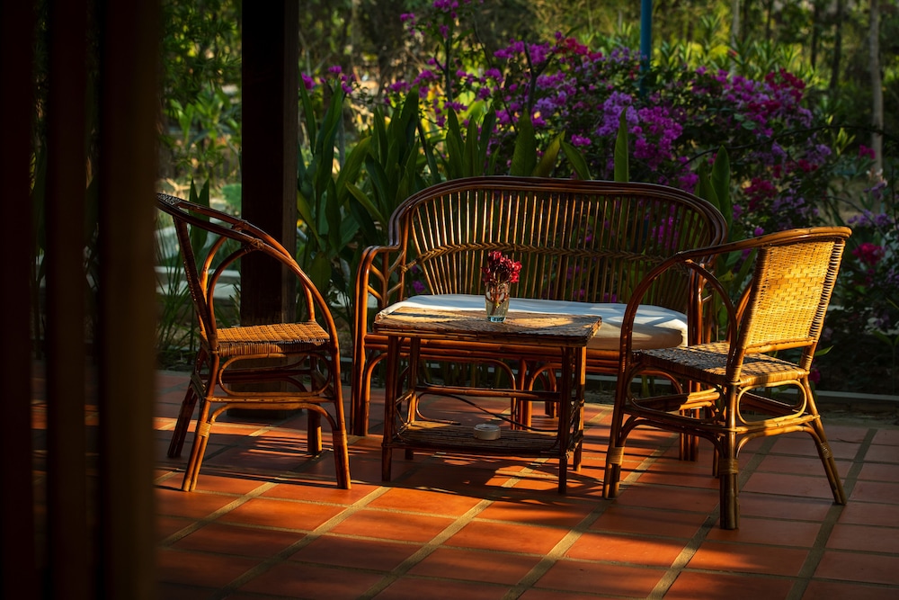 Farmhouse Boutique Resort 34/50